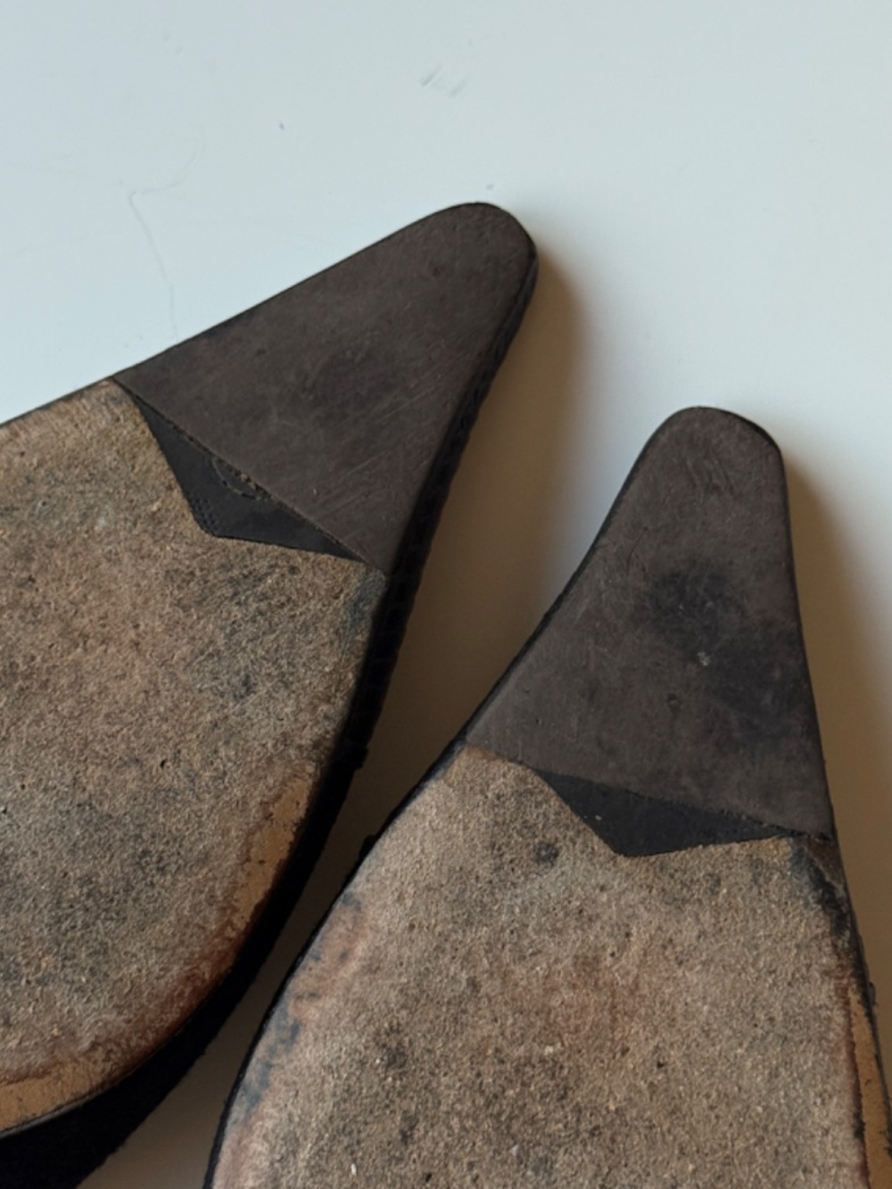 CHANEL vintage black suede mules, EU 39.5 / US 9, 3.5’’ heel - Picture 11 of 15